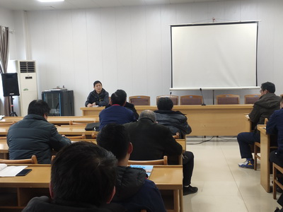 公司召開(kāi)月度安環(huán)例會(huì) 公司召開(kāi)月度安環(huán)例會(huì)