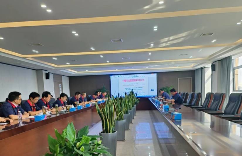 運(yùn)用浙江‘千萬工程’經(jīng)驗案例，加強(qiáng)公司5S管理工作會議